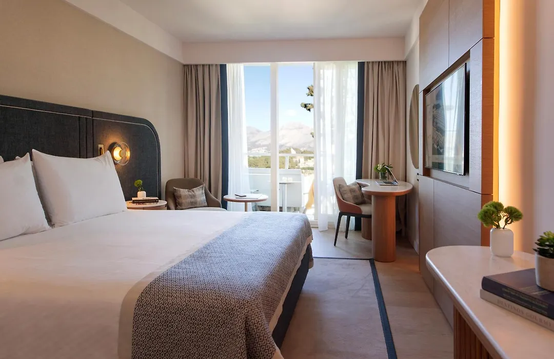 Hotel Croatia-1